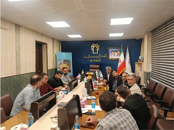 نشست هماهنگی برای حضور مقتدرانه در پنجمین المپیاد ورزشی کارکنان وزارت بهداشت
