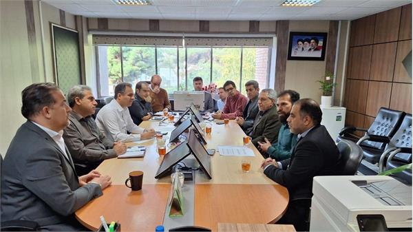 برگزاری نشست بررسی و استقرار سامانه مدیریت خودرویی در دانشگاه علوم پزشکی کرمانشاه