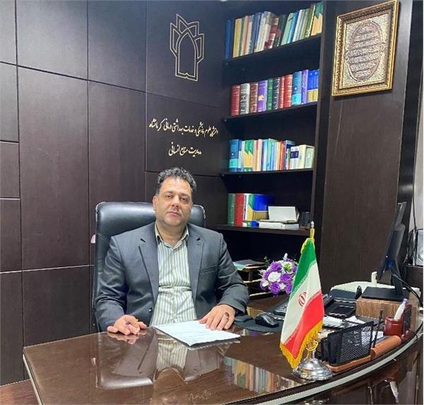 دکتر افشین اخگر مدیر منابع انسانی دانشگاه در پیامی روز کارمند را تبریک گفت.